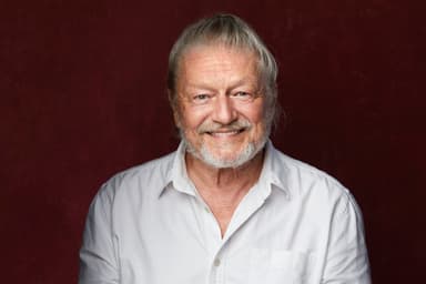 Géza Hegedűs D.
