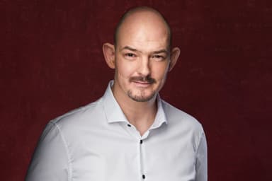 Ákos Orosz